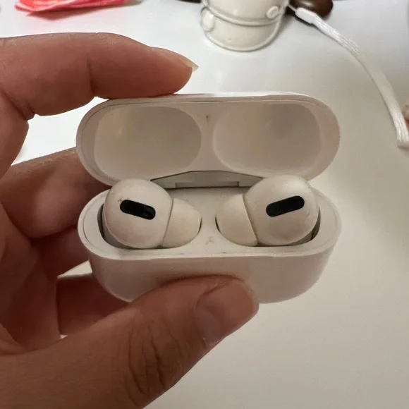 Functional AirPod Pro first generation!!